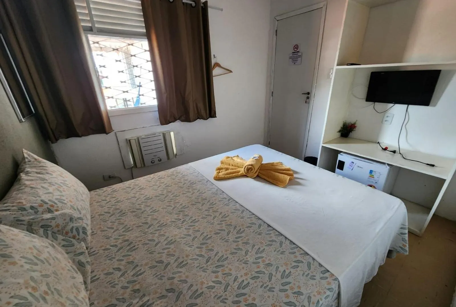 여관 Casa Do Meio Pousada 헤시피